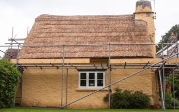 Kirkby Underwood thatch roofing costs